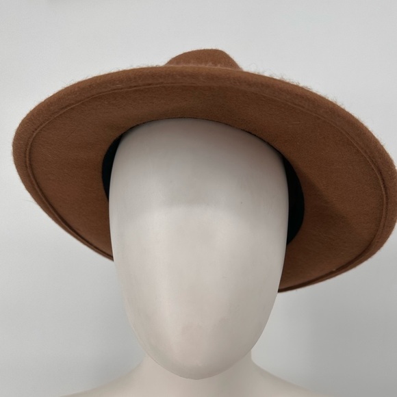 100% Wool Feather Detail Fedora - Picture 3 of 6